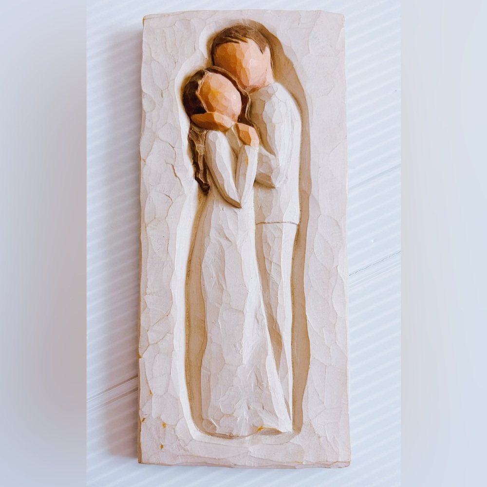 “ Embrace - In love embrace “ Willow Tree Plaque by Susan Lordi